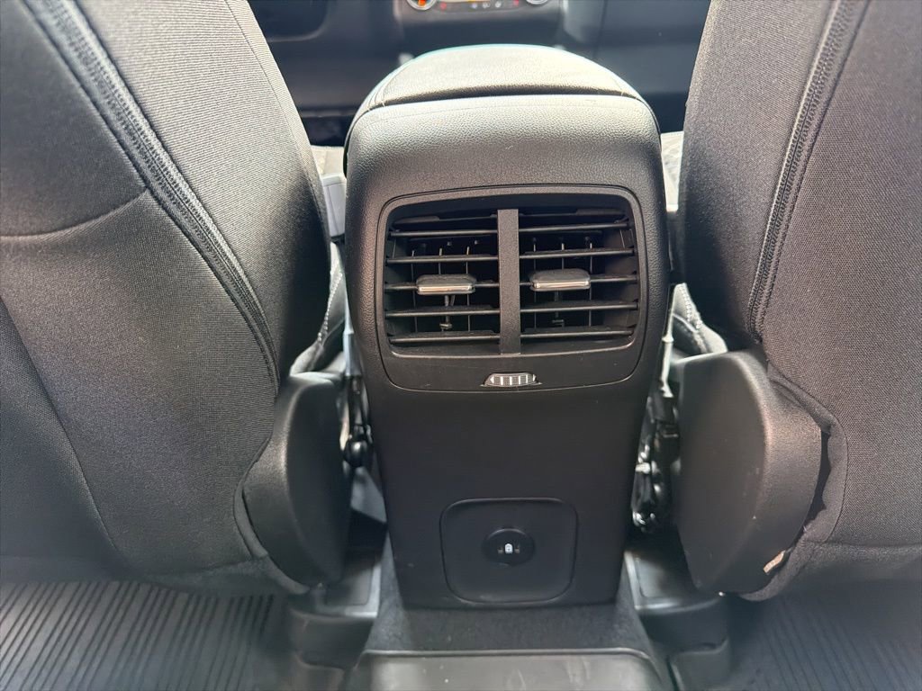 Certified 2023 Ford Escape Active AWD/4WD image 36