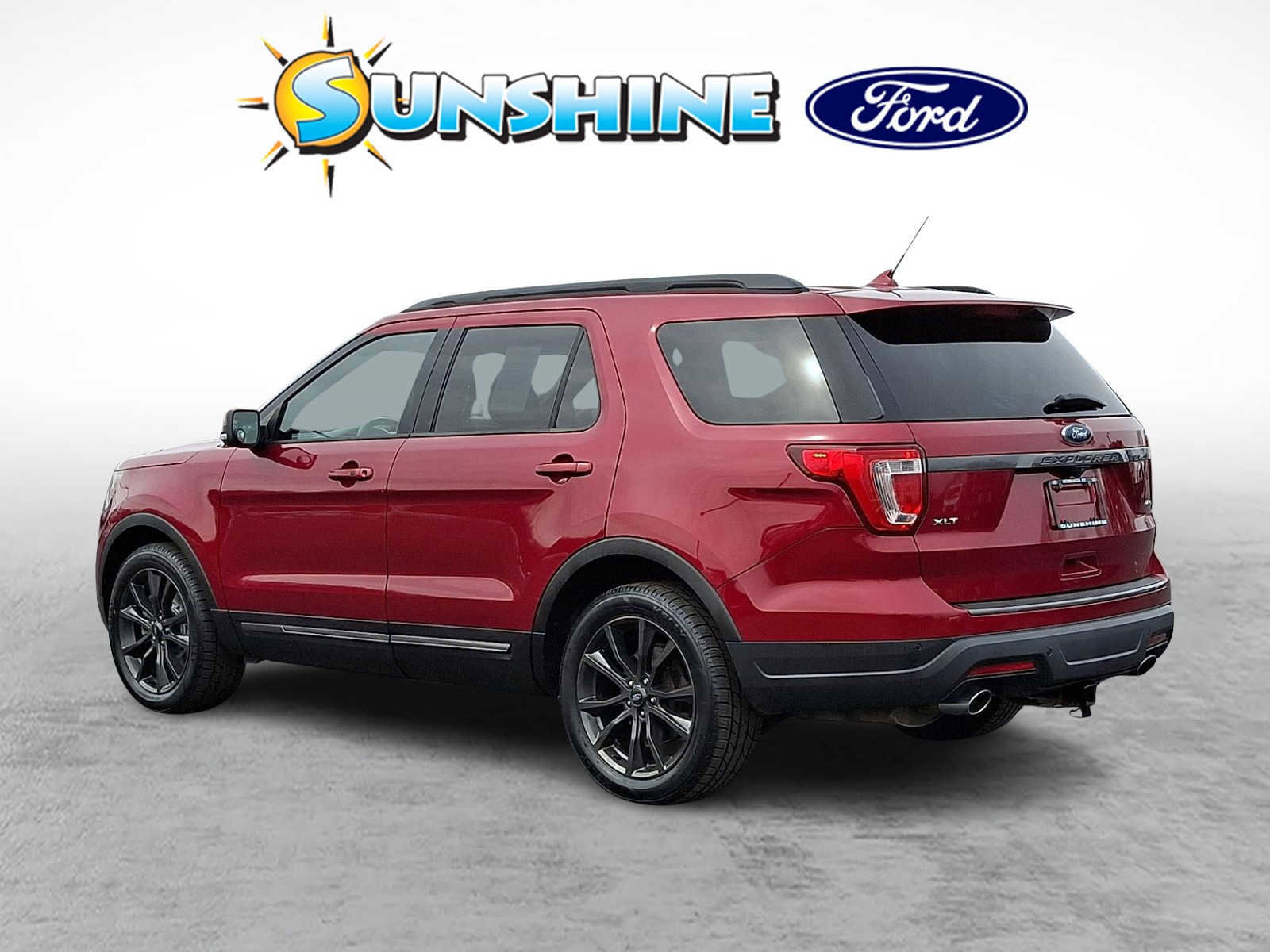 Certified 2019 Ford Explorer XLT w/ Equipment Group 202A image 2