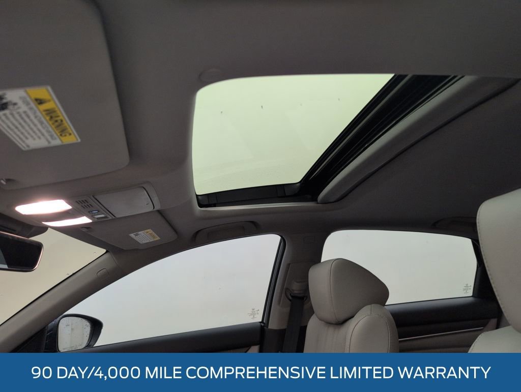 Used 2020 Honda Accord Touring image 9