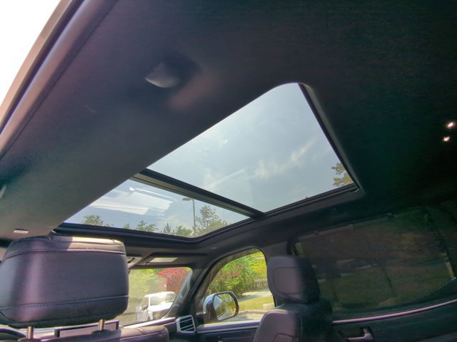 Used 2024 Toyota Tundra Platinum AWD/4WD image 28