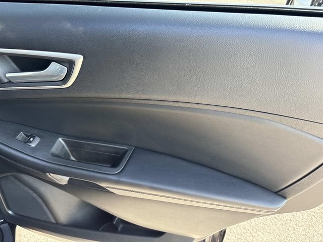 Certified 2022 Ford Edge SEL w/ Convenience Package AWD/4WD image 19