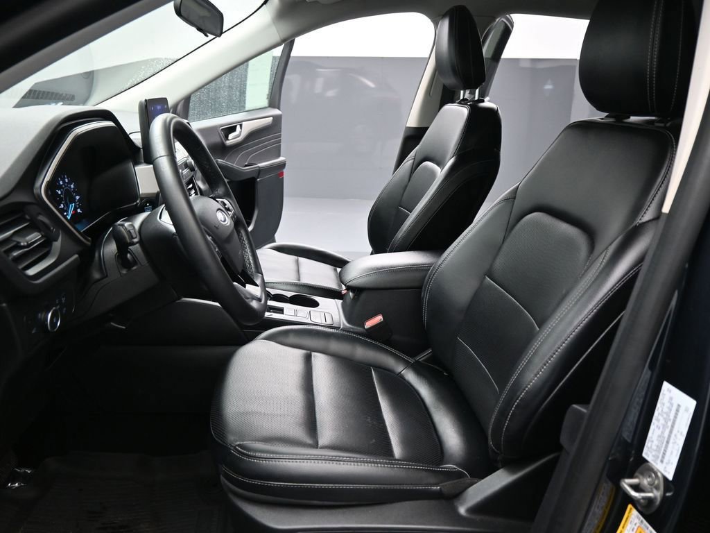 Certified 2022 Ford Escape SEL image 36