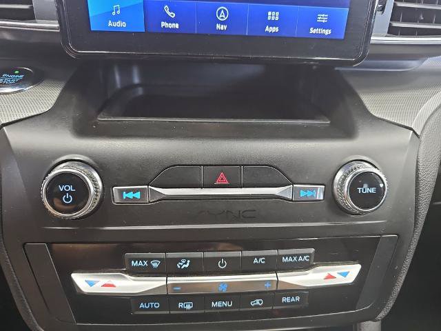 Certified 2020 Ford Explorer XLT w/ Equipment Group 202A AWD/4WD image 24