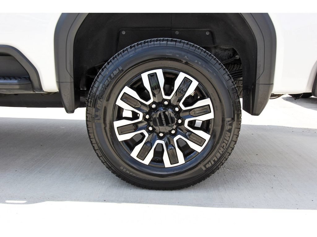 Certified 2024 Ford F250 XLT w/ FX4 Off-Road Package AWD/4WD image 35