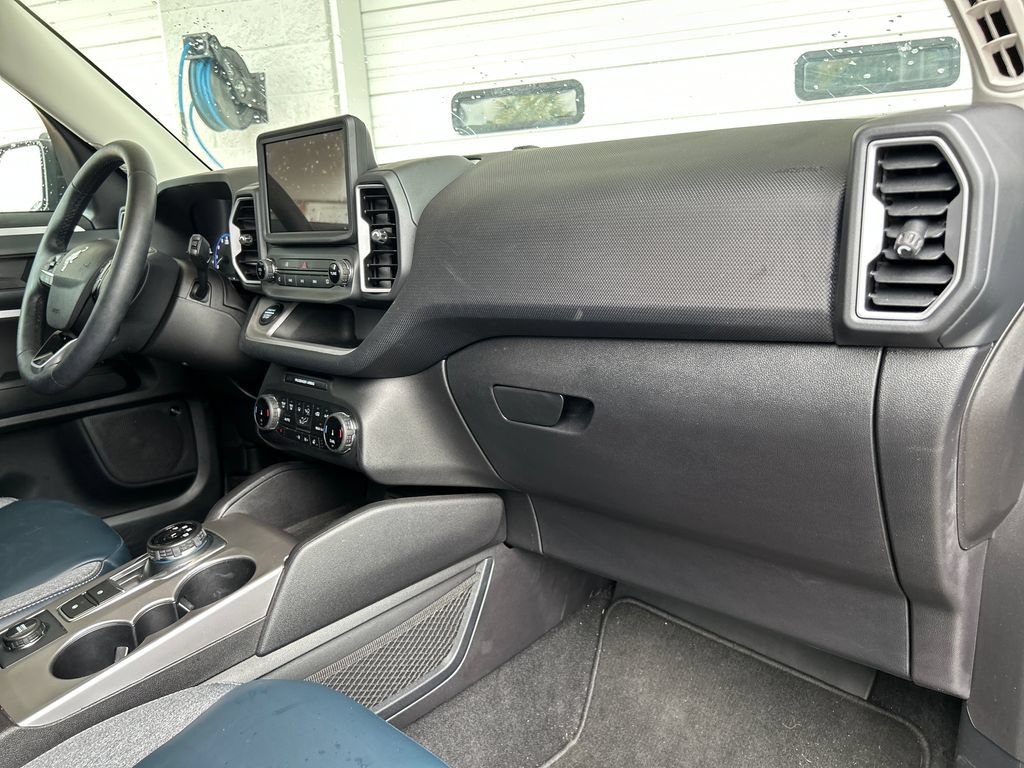 Certified 2024 Ford Bronco Sport Outer Banks w/ Tech Package AWD/4WD image 15