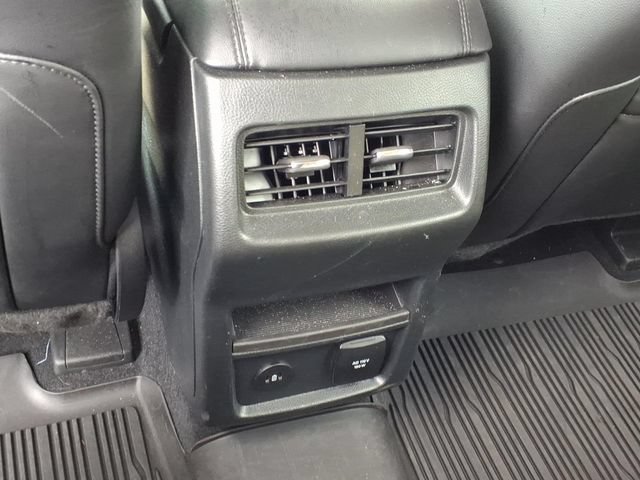 Certified 2024 Ford Edge SEL w/ Convenience Package AWD/4WD image 12