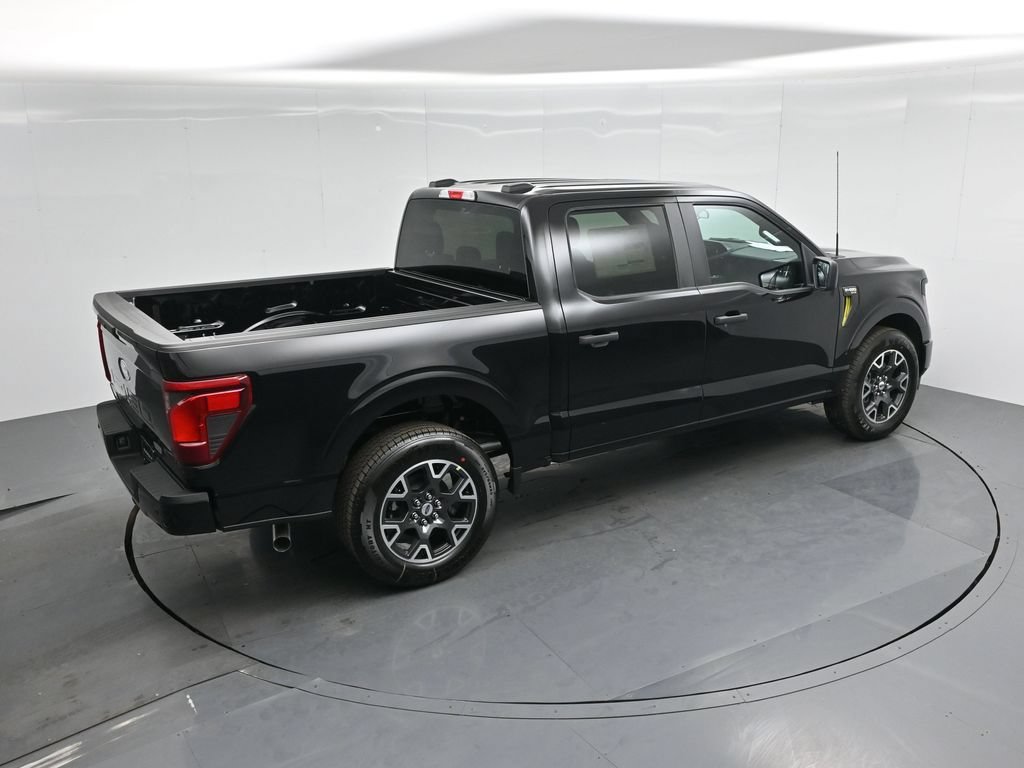 Certified 2025 Ford F150 STX w/ Equipment Group 200A RWD image 34