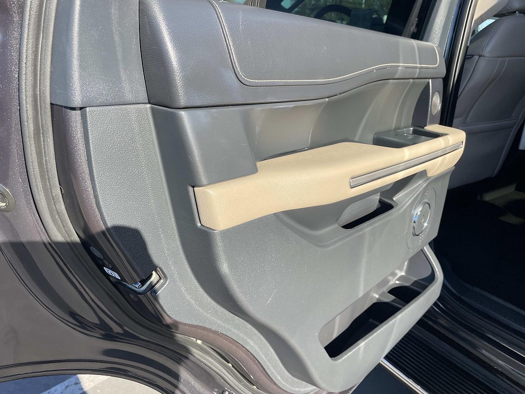 Certified 2022 Ford Expedition Limited RWD image 33