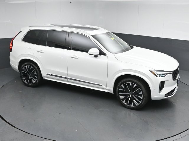 Used 2025 Volvo XC90 B6 Plus w/ Protection Package Premier AWD/4WD image 53