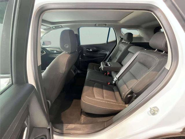 Used 2022 GMC Terrain SLE w/ Driver Convenience Package AWD/4WD image 18