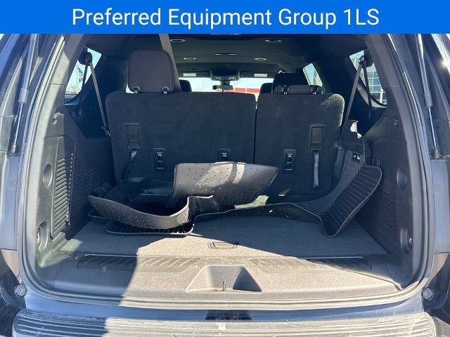 Used 2022 Chevrolet Suburban LS w/ Driver Alert Package AWD/4WD image 7