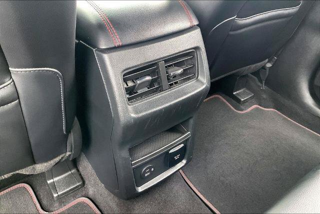 Certified 2022 Ford Edge ST-Line AWD/4WD image 34