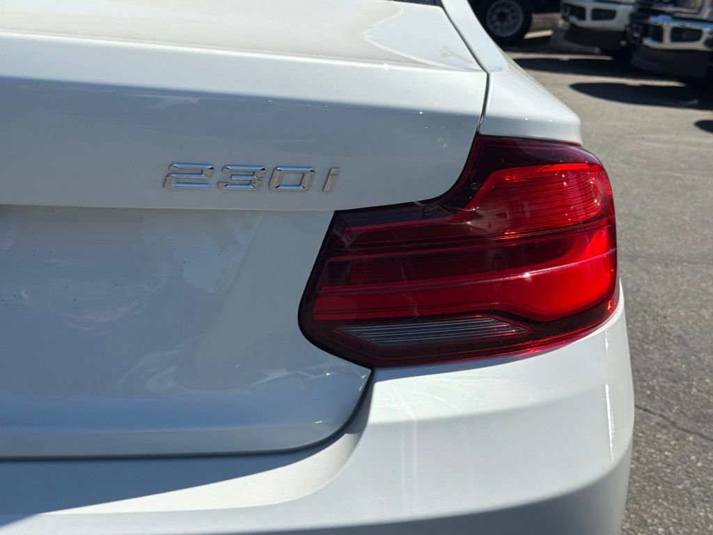 Used 2018 BMW 230i Coupe RWD image 16