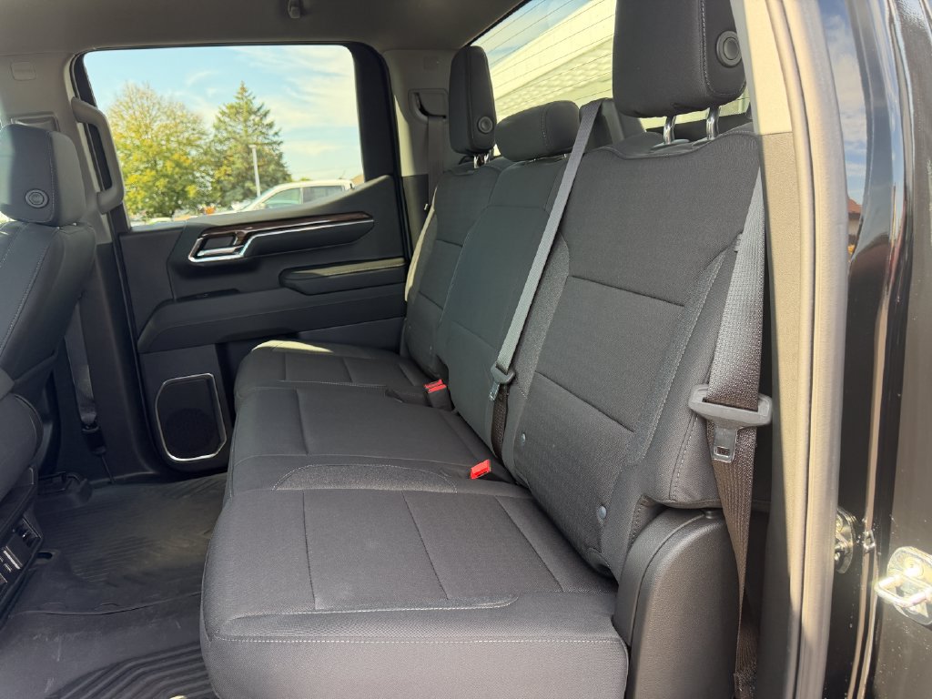 Used 2024 Chevrolet Silverado 1500 RST AWD/4WD image 26