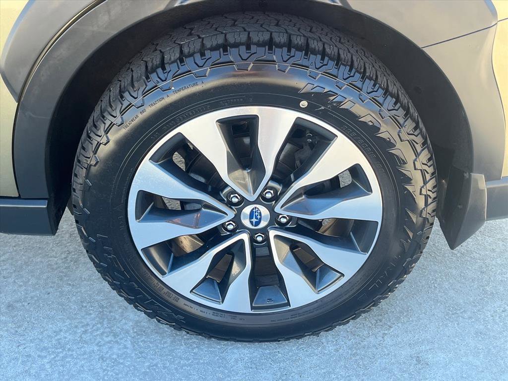 Used 2023 Subaru Outback Limited w/ Popular Package #2 image 21