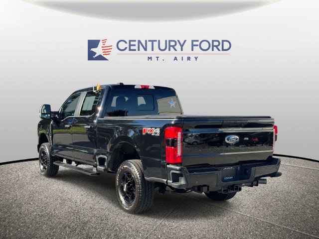 Certified 2024 Ford F250 XL w/ STX Appearance Package AWD/4WD image 4