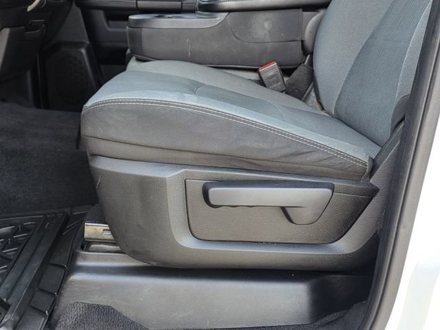 Used 2022 RAM 2500 Big Horn AWD/4WD image 15