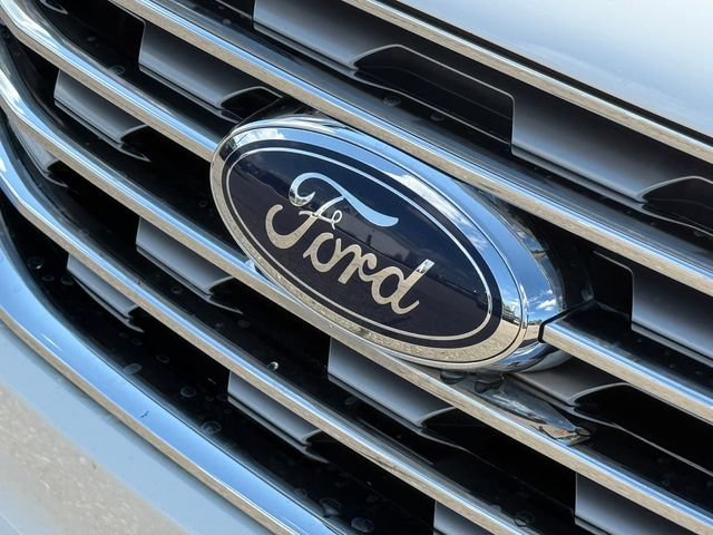 Certified 2021 Ford Edge Titanium AWD/4WD image 25