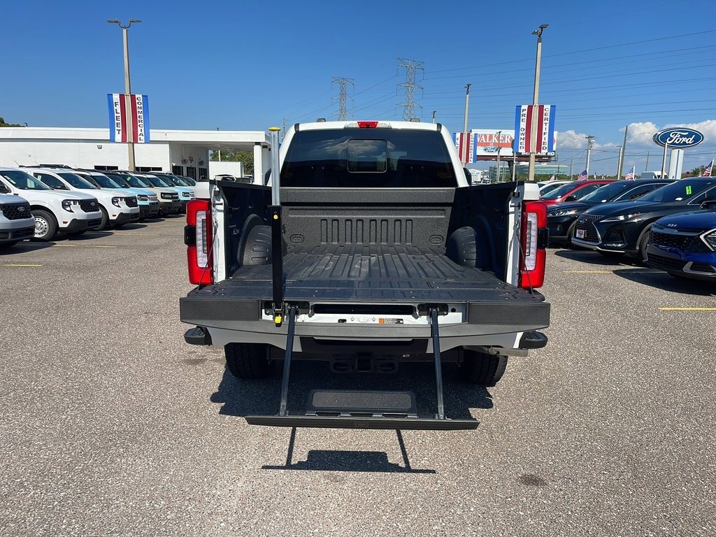 Certified 2025 Ford F250 Platinum image 7