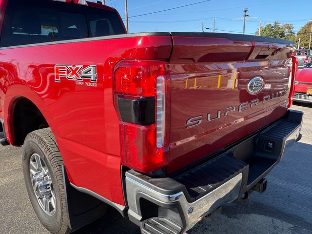 Certified 2024 Ford F250 Lariat w/ Lariat Ultimate Package image 27