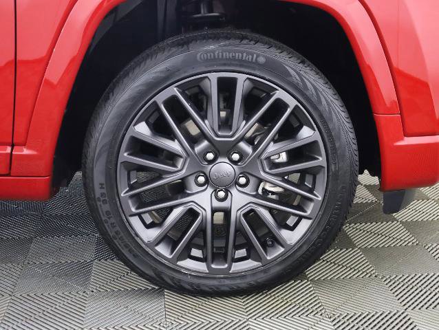 Used 2022 Jeep Compass Limited image 22