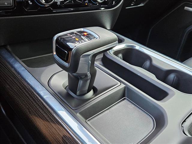 Used 2023 Chevrolet Silverado 1500 RST w/ Convenience Package II AWD/4WD image 9