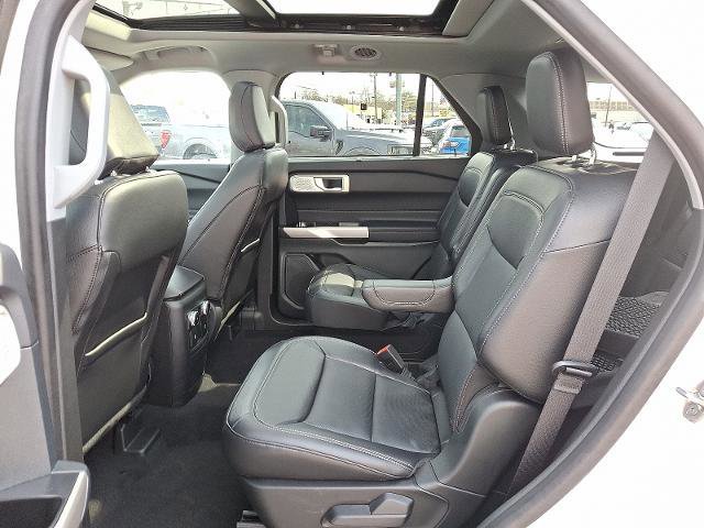Certified 2023 Ford Explorer Limited w/ Limited Technology Package image 10