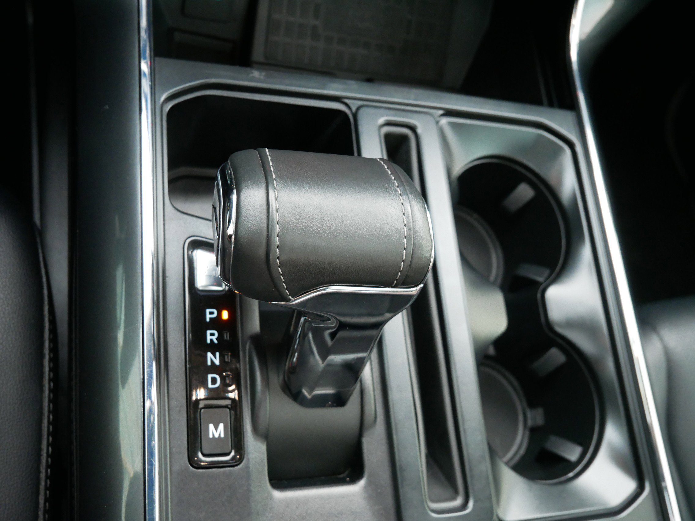 Certified 2022 Ford F150 Lariat w/ Equipment Group 502A High image 23