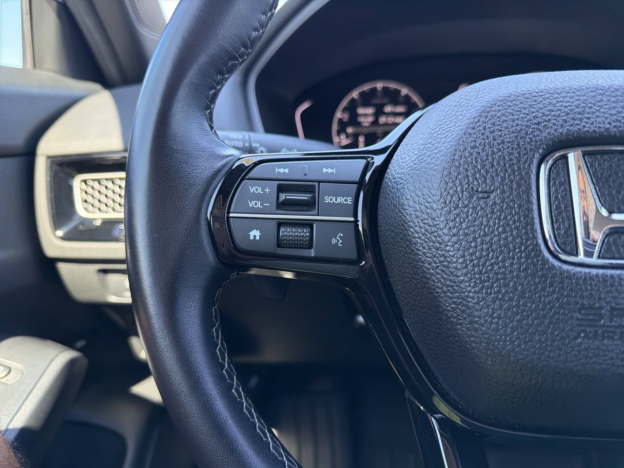 Used 2024 Honda Civic Sport image 25