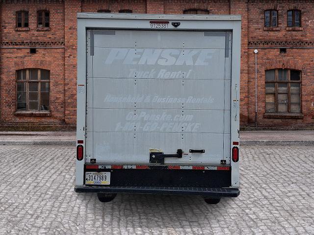 Used 2021 GMC Savana 3500 w/ Power Convenience Package RWD image 5
