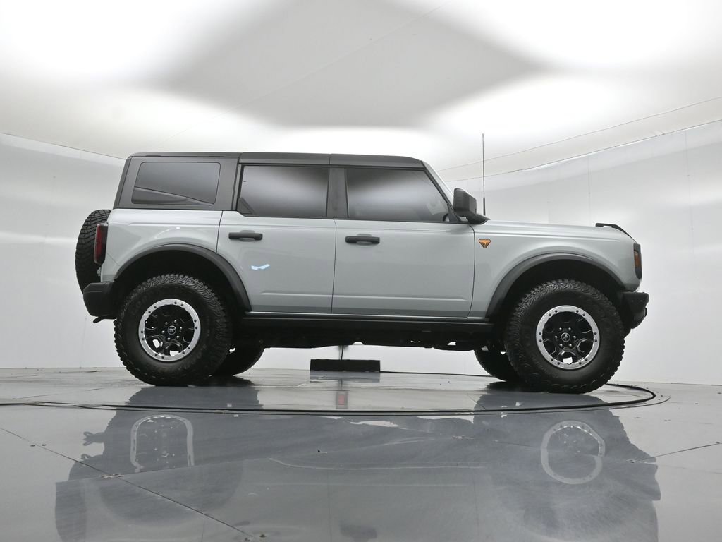 Certified 2024 Ford Bronco Badlands w/ Sasquatch Package image 49