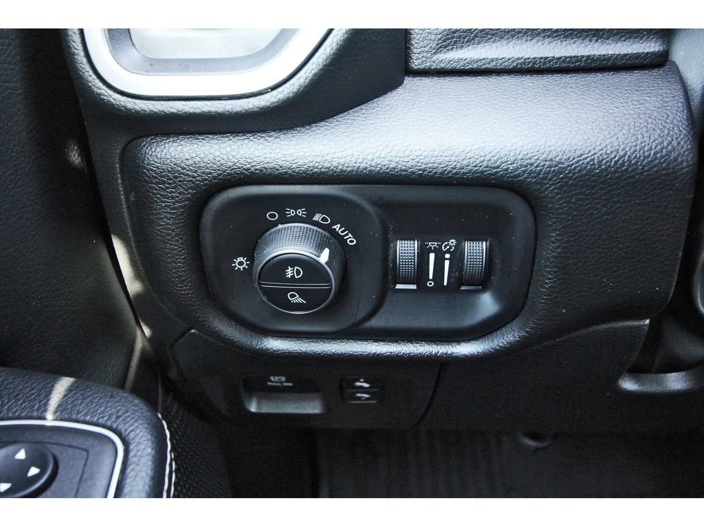 Used 2023 RAM 1500 Laramie image 22