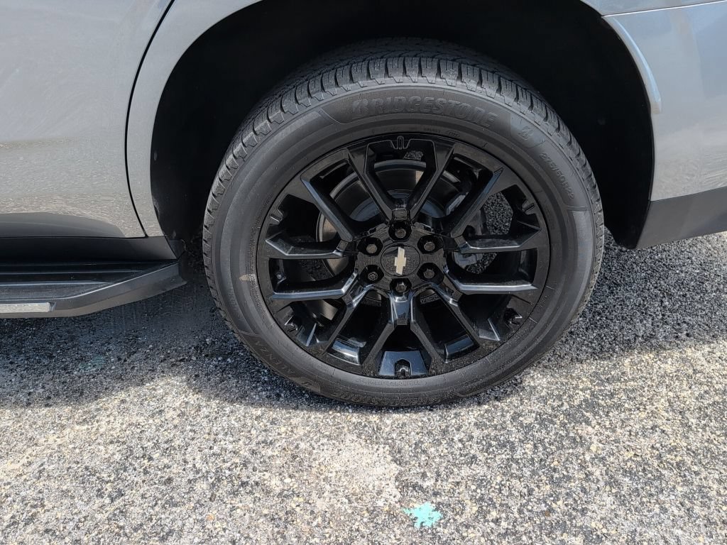 Used 2023 Chevrolet Tahoe LT RWD image 16