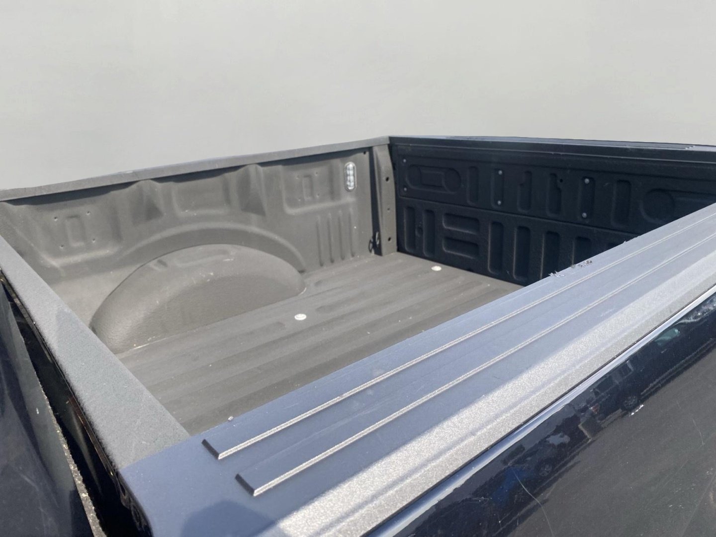 Certified 2019 Ford F150 XLT w/ Equipment Group 302A Luxury AWD/4WD image 5