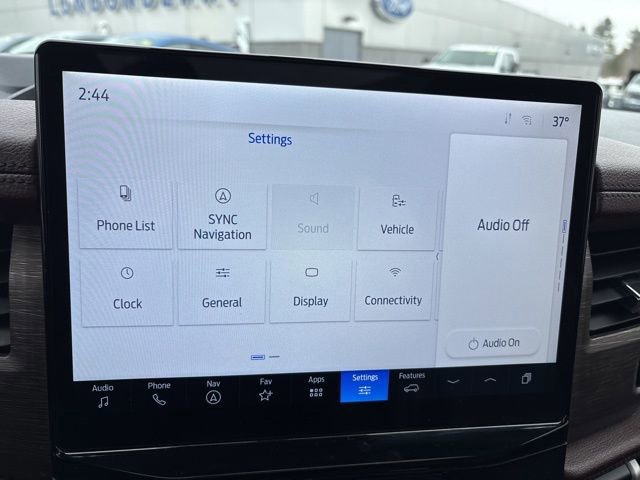 Certified 2024 Ford Expedition Limited image 28