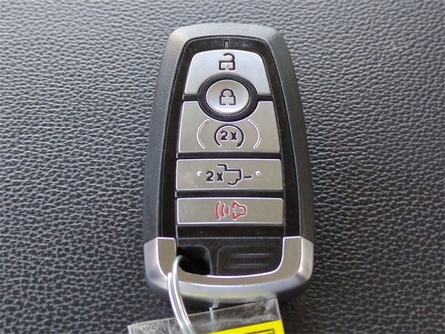 Certified 2024 Ford F250 Lariat w/ Lariat Ultimate Package image 29