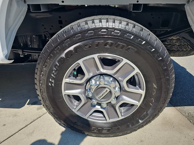 Certified 2025 Ford F250 XLT w/ FX4 Off-Road Package AWD/4WD image 30