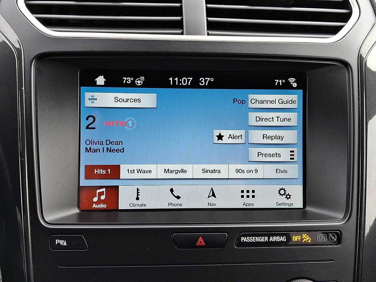 Certified 2019 Ford Explorer XLT w/ Equipment Group 202A image 20