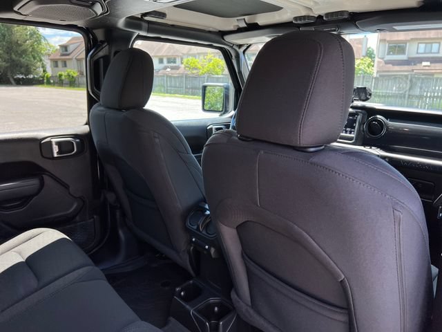 Used 2023 Jeep Wrangler Unlimited Sport AWD/4WD image 34