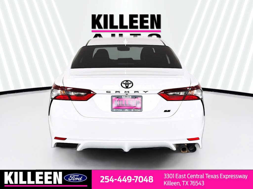 Used 2023 Toyota Camry SE FWD image 8