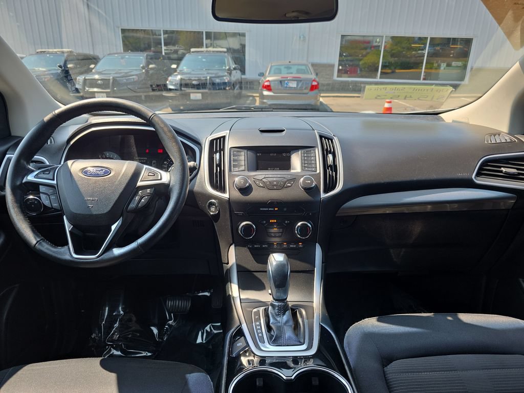 Certified 2018 Ford Edge SEL FWD image 16