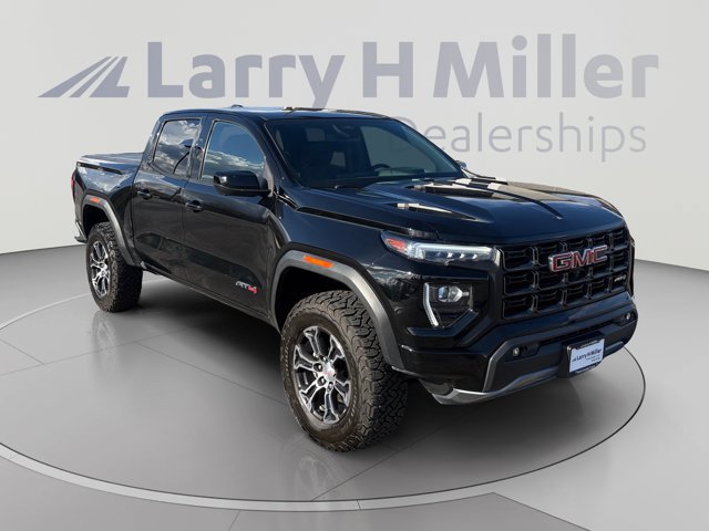 Used 2023 GMC Canyon AT4 w/ AT4 Premium Package AWD/4WD image 7