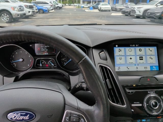 Certified 2017 Ford Focus Titanium FWD image 19