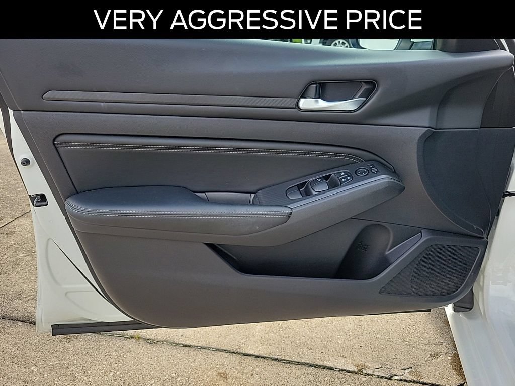 Used 2020 Nissan Altima 2.5 S FWD image 19