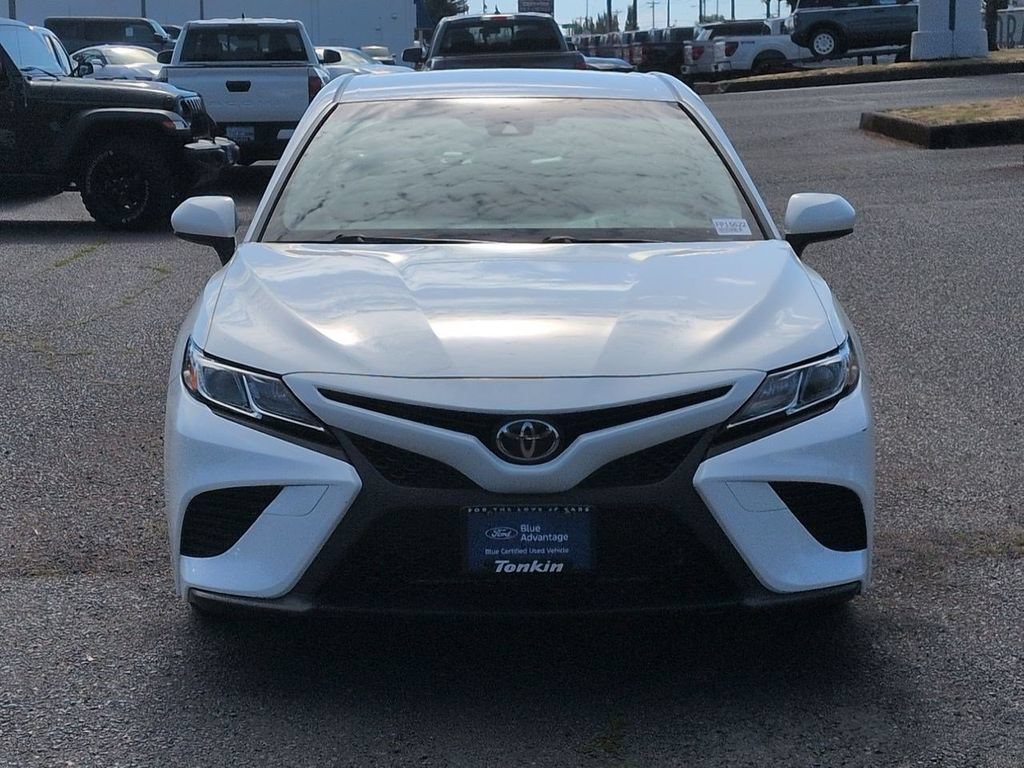 Used 2018 Toyota Camry SE FWD image 8