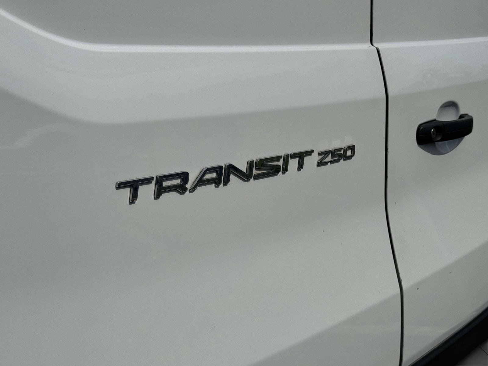 Certified 2023 Ford Transit 250 Medium Roof RWD image 9