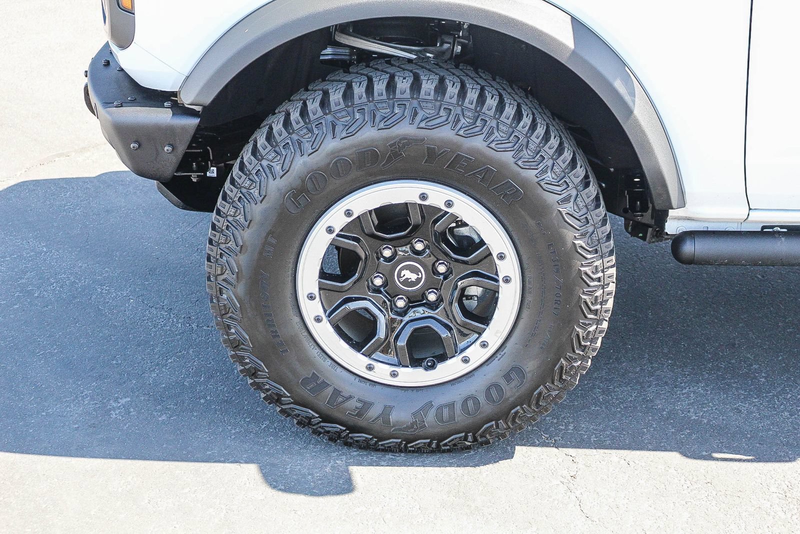 Certified 2023 Ford Bronco Badlands w/ Sasquatch Package AWD/4WD image 12