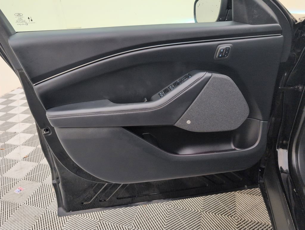 Certified 2025 Ford Mustang Mach-E Premium RWD image 32