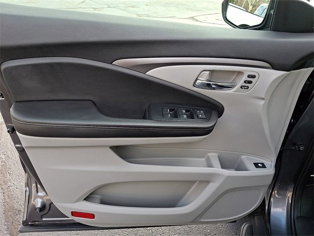 Used 2023 Honda Ridgeline RTL image 13