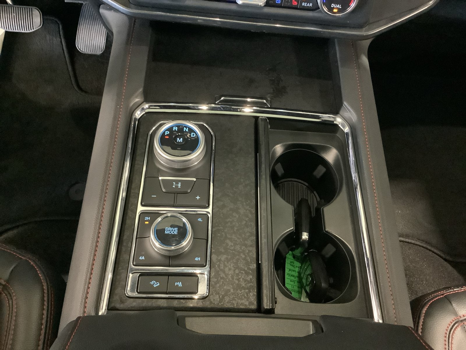 Certified 2023 Ford Expedition Limited AWD/4WD image 24